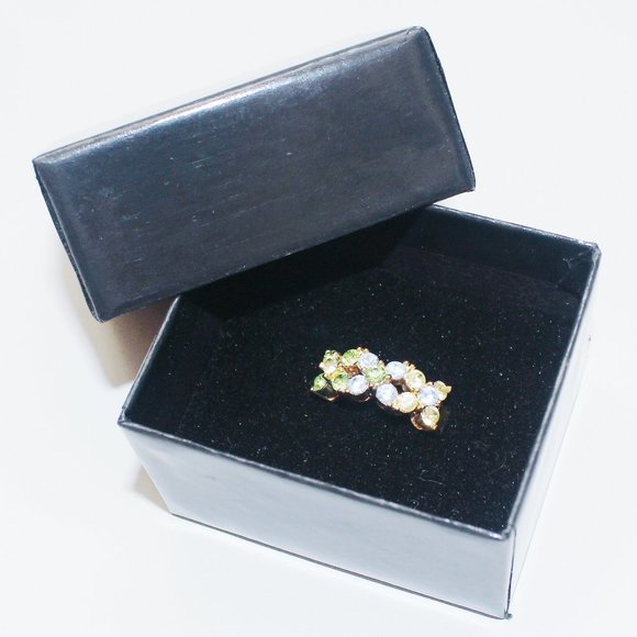 Joan Rivers Pastel Flower Crystal Band Ring - Picture 2 of 3